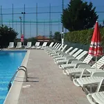 Panarea Nocleg ze śniadaniem 3*